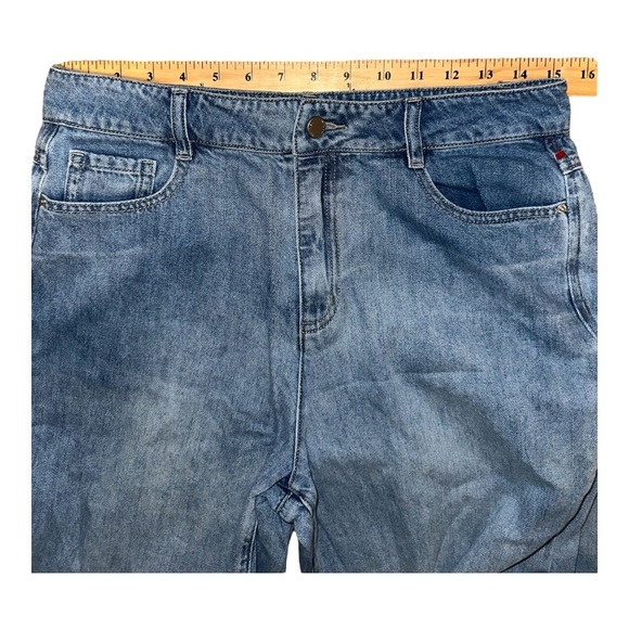 Meilleur Womens Perfect Moment Straight Leg Jeans, Size 40 (US 10) - Picture 8 of 11